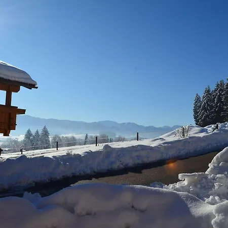 Ferienhaus-Berg-Und-Seetraum Nyaraló *